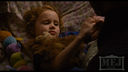 Maggie-Elizebeth-Jone-We-Bought-a-Zoo-HD-Screencaps_070.jpg